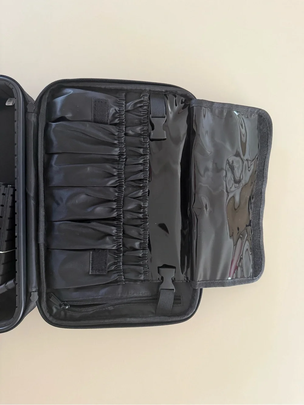 Relavel Makeup/ Toiletries Travel Organizer